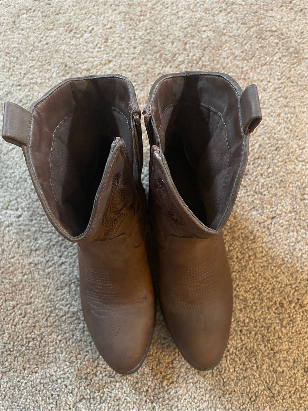 Women’s Brown Western Ankle Boots - Picture 7 of 8